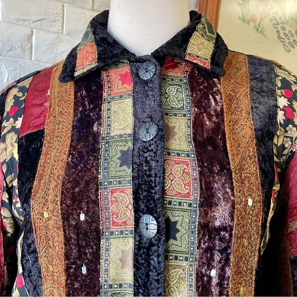 Vintage Coldwater Creek Boho Hippie Velvet Tapestry Jacket with Sequin Detail - Picture 4 of 13